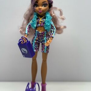 Monster High g3 Faboolous Pet Clawdeen doll